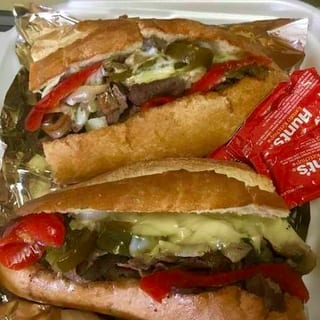 Supreme Chicken Cheesesteak H