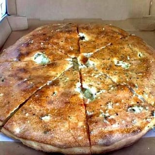 Stuffed White Pizza Large